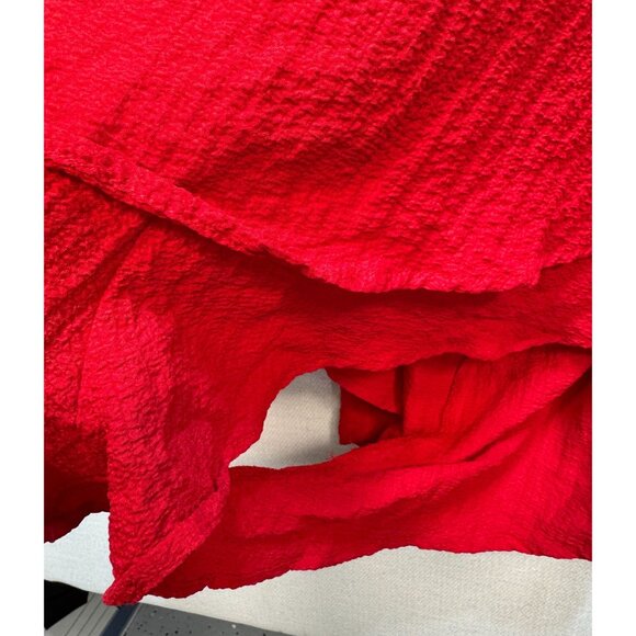 Women's Short Jumpsuit Stretch Size 1XL Red Back Hole Sleeveless - Picture 9 of 10